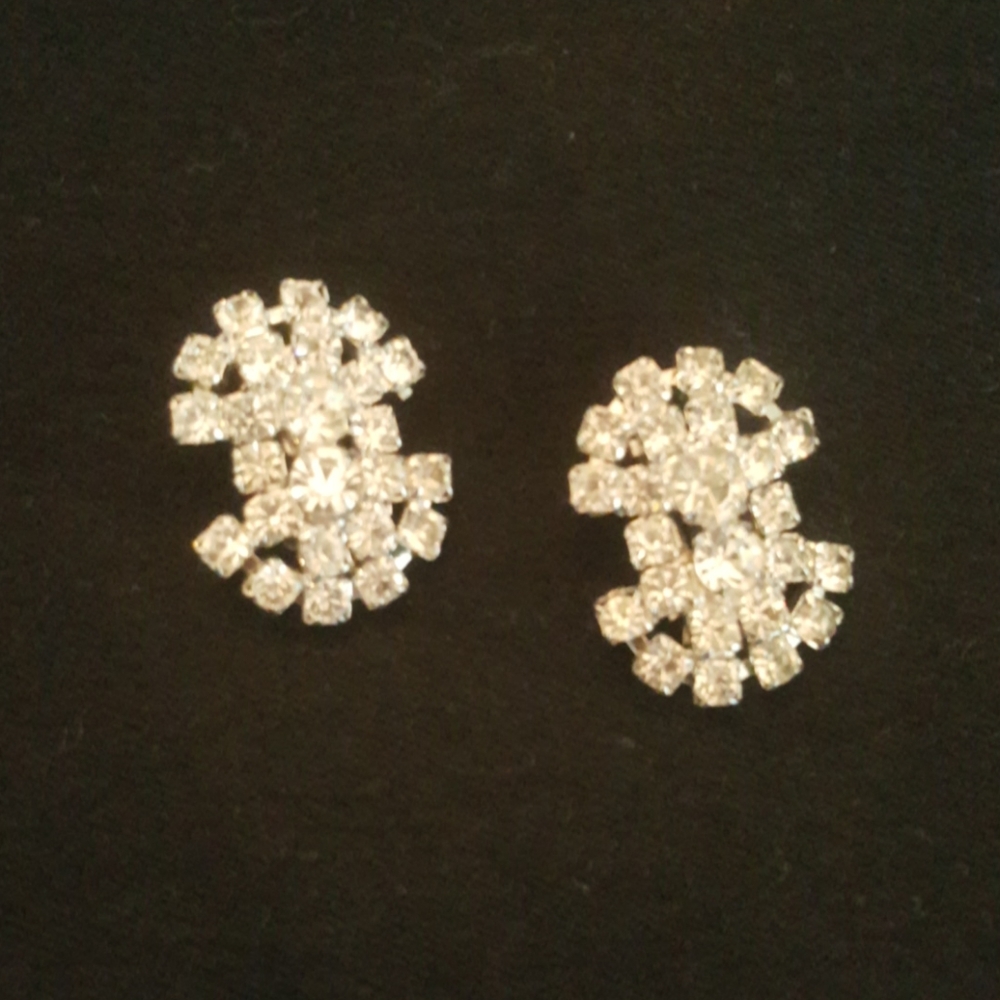 Vintage Rhinestone Clip Earrings